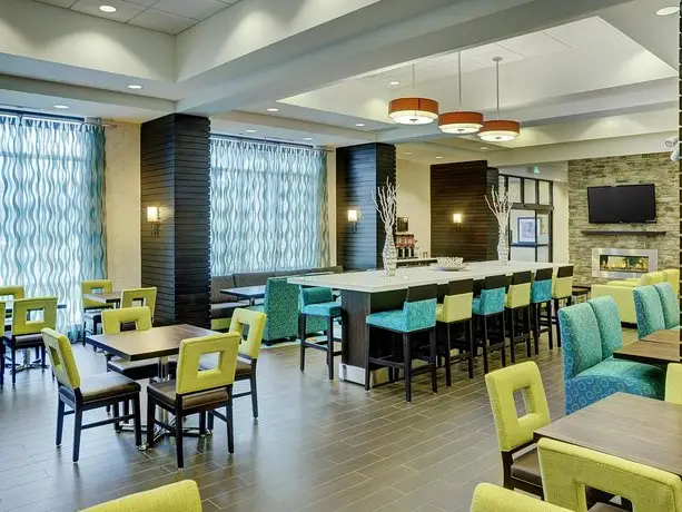 Hampton Inn by Hilton Winnipeg