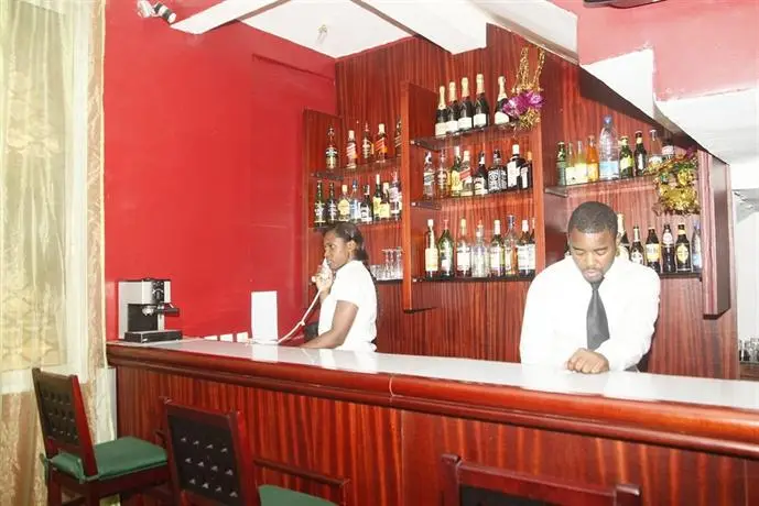 Hotel Le Chateau Douala 