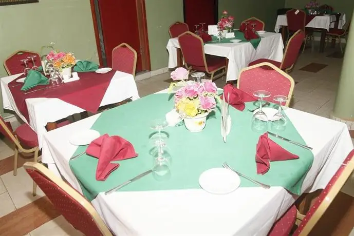 Hotel Le Chateau Douala 