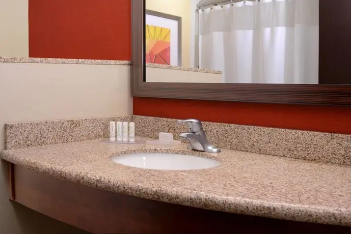 Courtyard by Marriott Galveston Island 