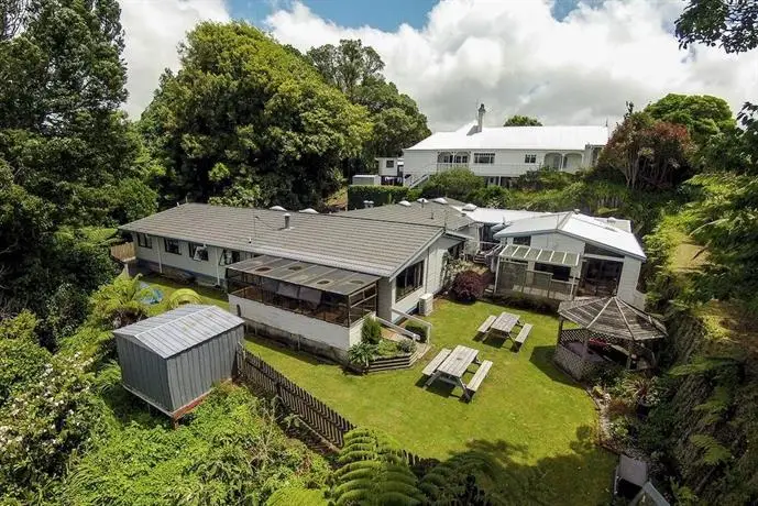 YHA Sunflower Lodge New Plymouth