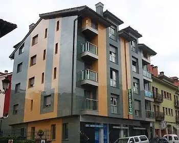 Apartamentos Spa Cueto 