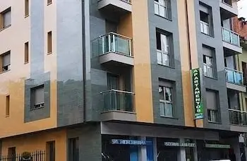 Apartamentos Spa Cueto 