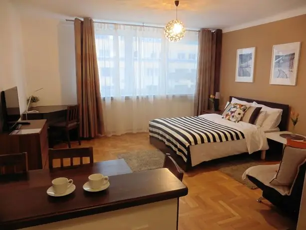 Warsawrent Apartamenty Centralna 