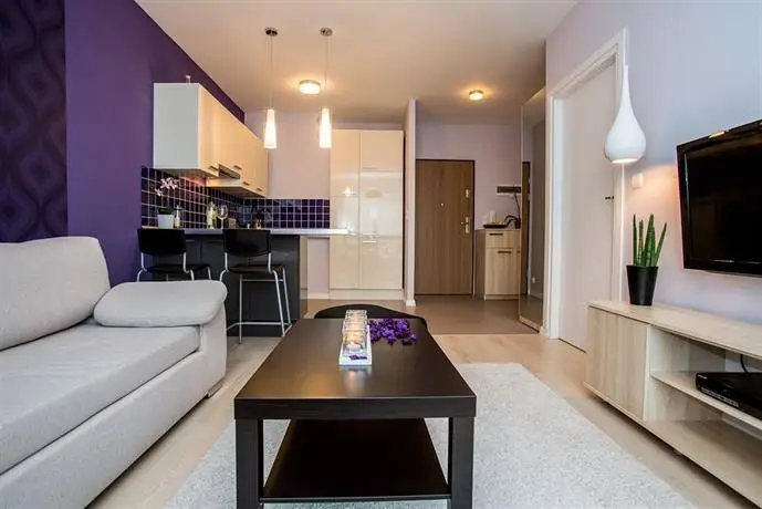 Mojito Apartments - Plum 