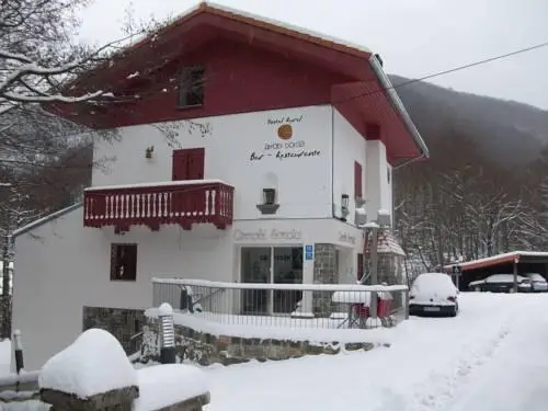 Hostal Rural Arrobi Borda