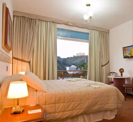 Hotel Chateau Campos do Jordao