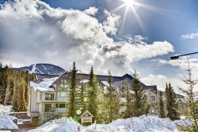 Greystone Lodge by ResortQuest Whistler