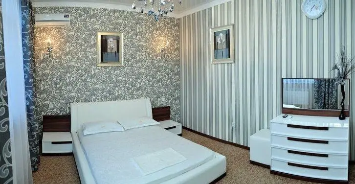 Albatros Hotel Bishkek 