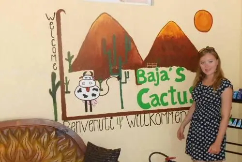 Bajas Cactus Hostel 