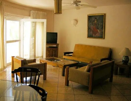 Hotel & Suites El Moro 