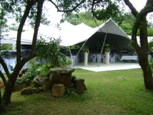 Lalapanzi Hotel & Conference Centre 