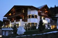 Garni Hotel Mirabel 