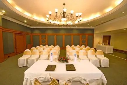 Hotel Express Residency Jamnagar 