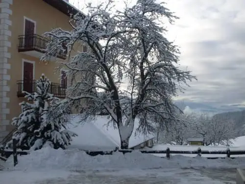 Albergo Aurora Fondo