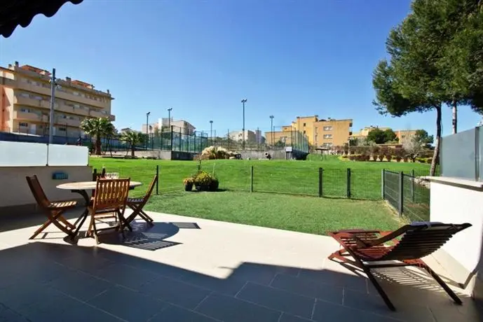 UHC Salou Villa Family Complex 