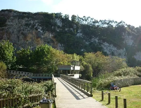 Apartamentos Turisticos El Cueto