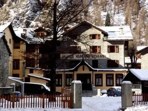 Hotel Lyskamm Gressoney-Saint-Jean