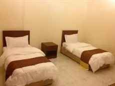 Lamar Suites Hotel 