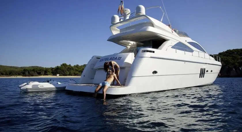 Costa Brava Luxury Yacht 