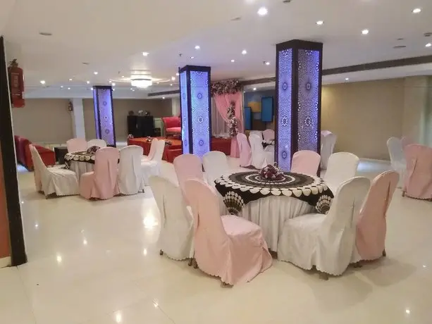 Hotel Rajshree Chandigarh 