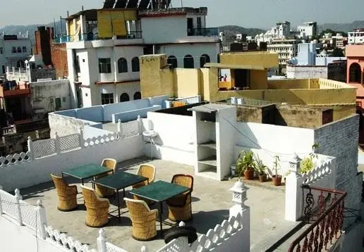 Udai Haveli Guest House 