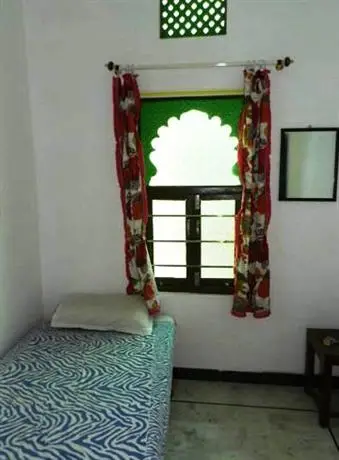 Udai Haveli Guest House 