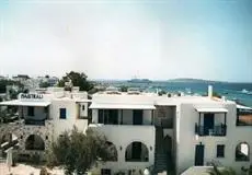 Maistrali Studios & Apartments 