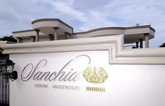 Sanchia Luxury Guest House 