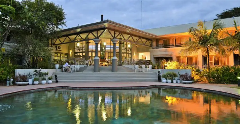 Cresta Lodge Hotel