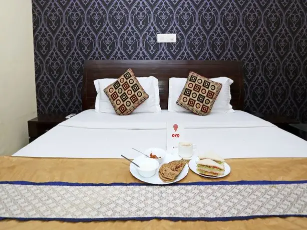 OYO 641 Hotel Nityas Residency 