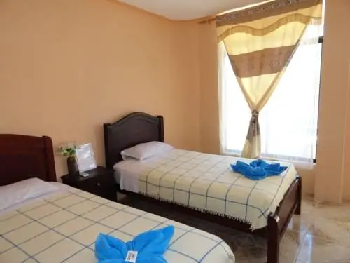 Hostal Cerro Azul Puerto Villamil 