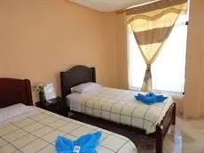 Hostal Cerro Azul Puerto Villamil 