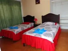 Hostal Cerro Azul Puerto Villamil 