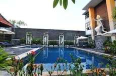 Sandat Hotel Legian 