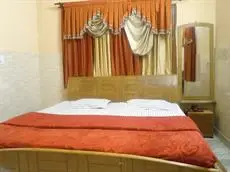 Hotel Aanandan Residency 