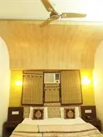 Hotel Aanandan Residency 