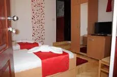 Garni Hotel Laguna Lux 