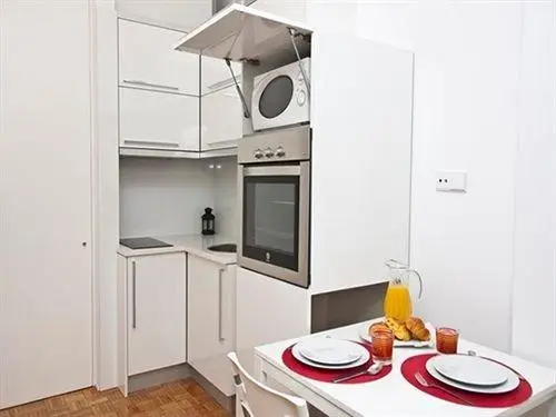 Low Cost Tourist Apartments - Casa da Musica 