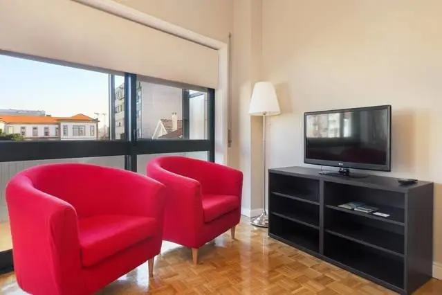 Low Cost Tourist Apartments - Casa da Musica 