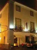 Burgos Guest House 