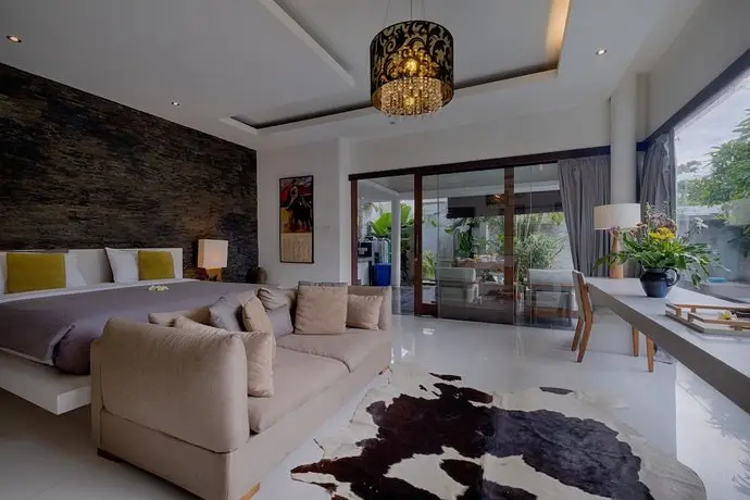 Kutus Kutus Canggu Villa