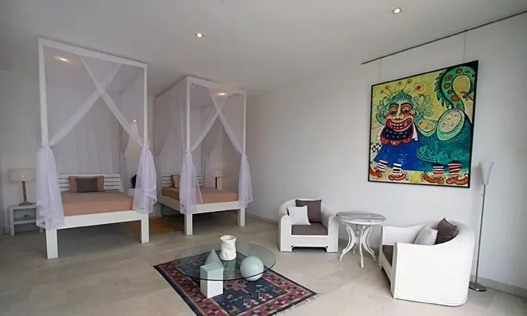 Kutus Kutus Canggu Villa