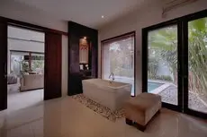 Kutus Kutus Canggu Villa 