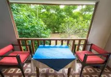 Palm Beach Inn & Sea Shells Cabanas 