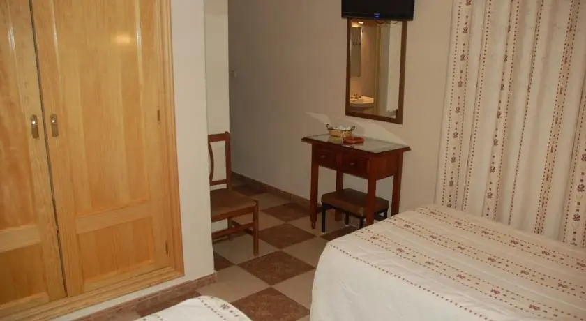 Hostal Residencia Castilla 