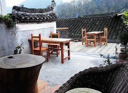 FengHuang Old Town International Youth Hostel 