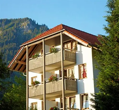 Allgaeublick-App23-Gaestehaus-in-Bad-Hindelang