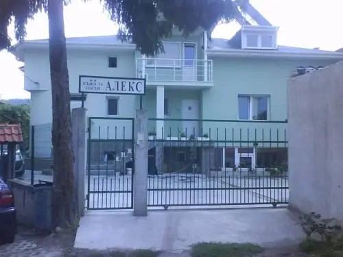 Aleks Guest House 