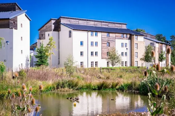 David Russell Apartments - Campus Accommodation